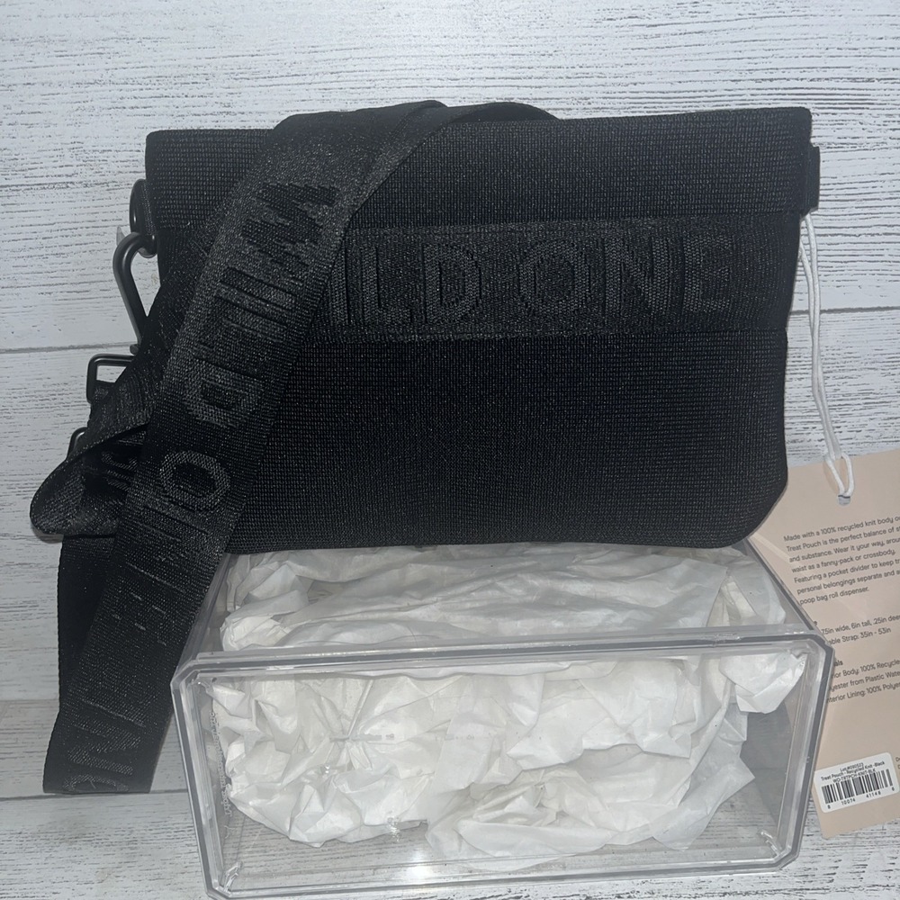 WILD ONE Recycled‎ Knit Everyday Dog Walk Treat Pouch BLACK NWT